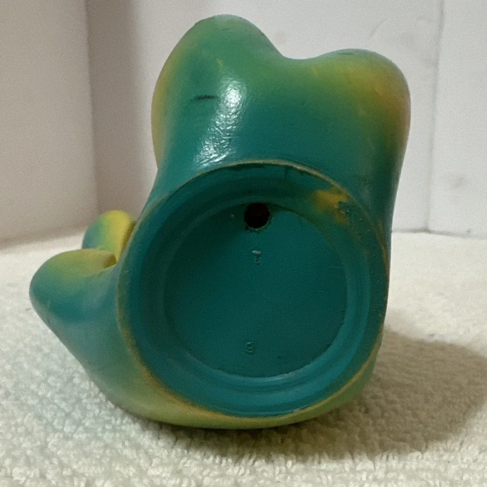 Vintage 1960's Gaylord‎ Gator Avon Floating Bath Soap Dish/Toy